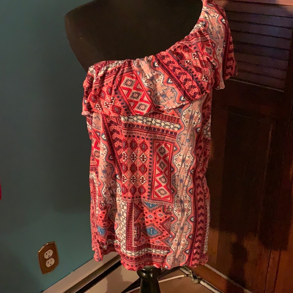 One shoulder blouse